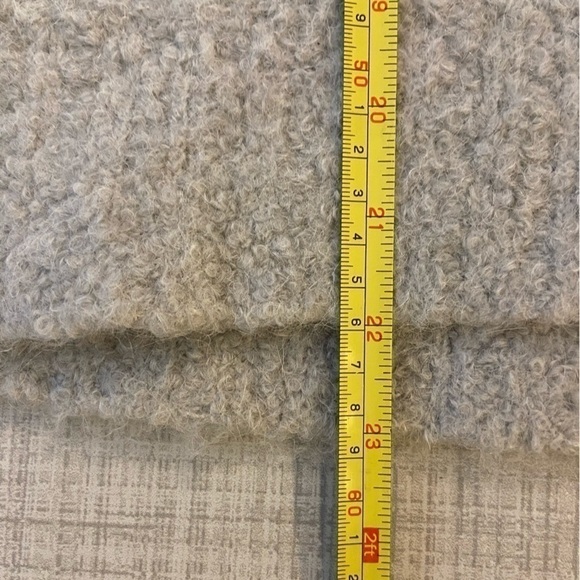 𝅺BANANA Republic Woman Gray Thick Knit Wool Sweater Size XL - Picture 8 of 8